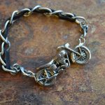 Motorcycle-chain-bracelet1.jpg